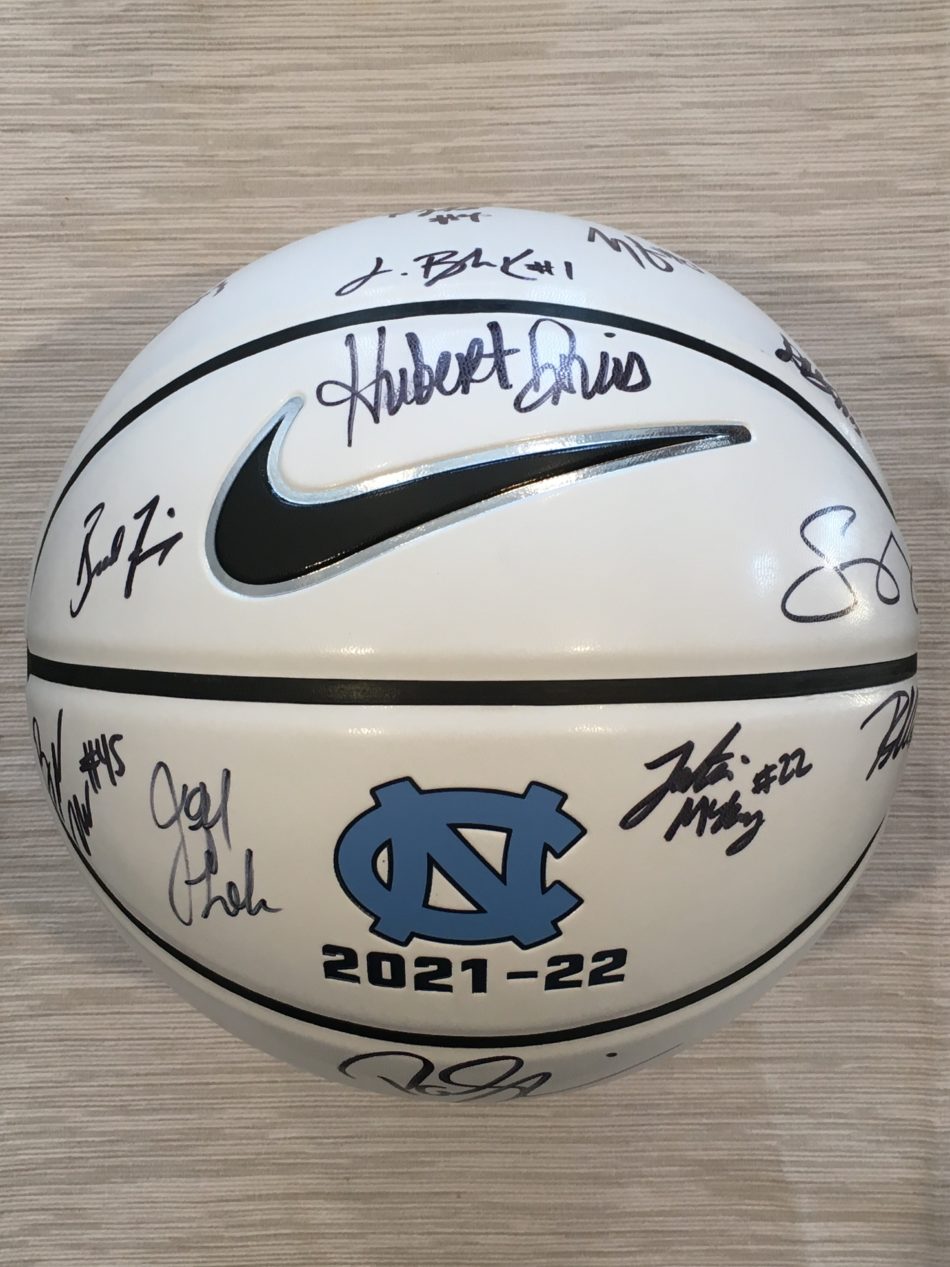 Online Auction for Autographed Team Basketball